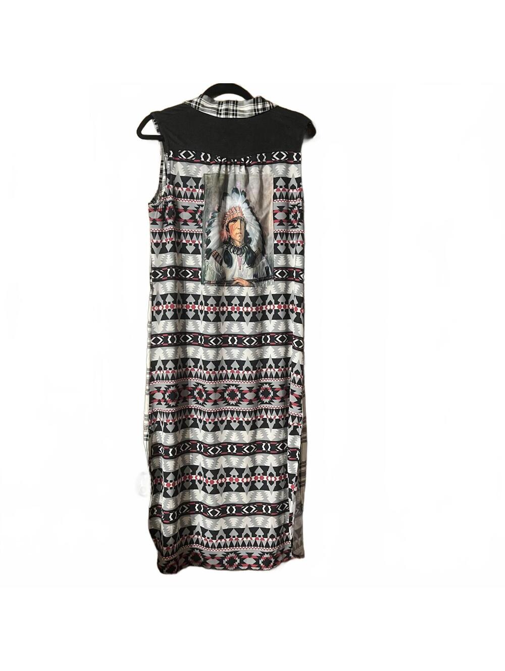 Taasha Peezy Sleeveless Plaid Shirt Dress with Aztec Print - Large - Picture 3 of 3
